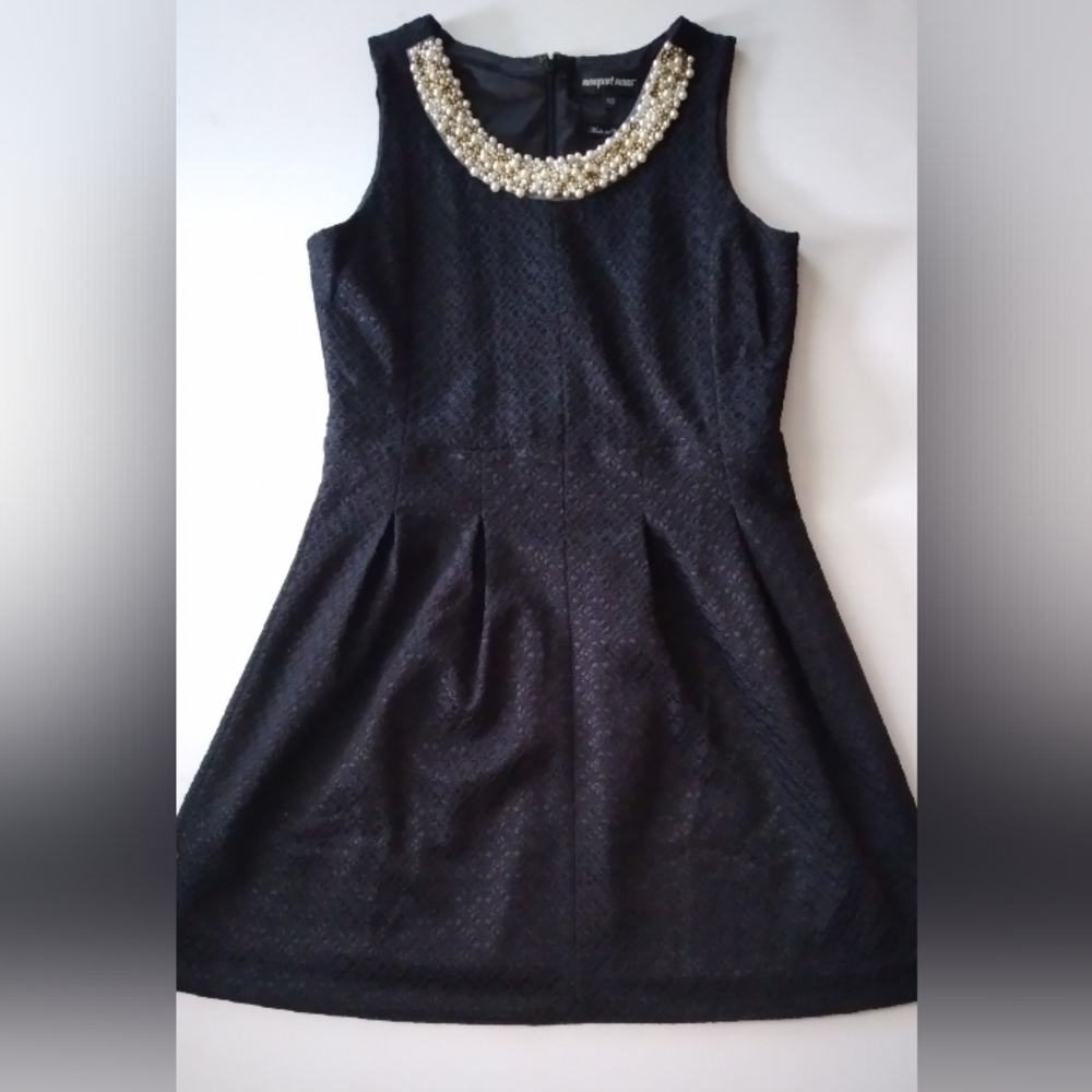 Elegant Black Dress